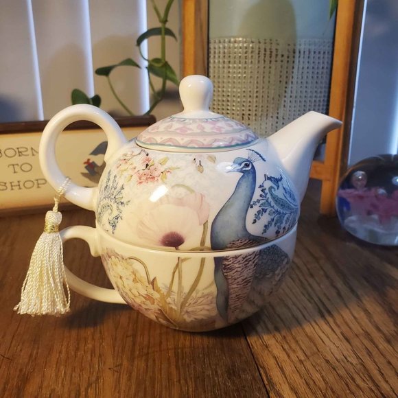 SUMMER RIVER Tea for One TEAPOT W/ TASSEL CUP LID Peacock Floral Porcelain 6 in - Picture 2 of 10